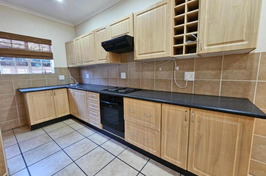 3 Bedroom Property for Sale in Kannoniers Park North West